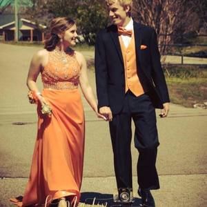 Meet your Posher, Derrick